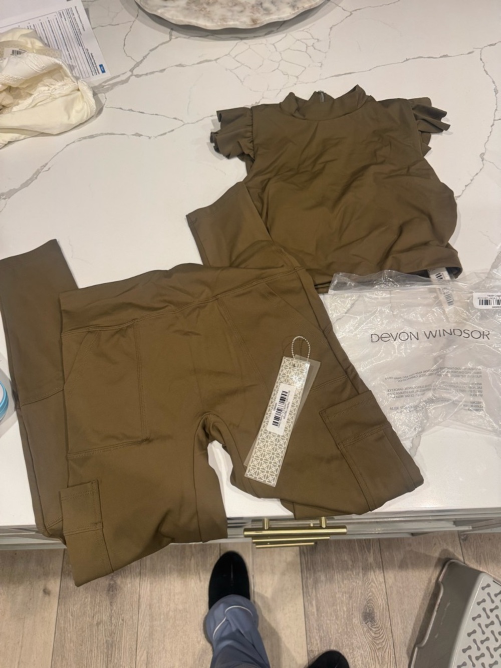 Devon Windsor Olive Active Set - Crop Top & Leggings Small